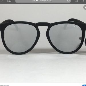 Quay PHD 122 matte black sunglasses